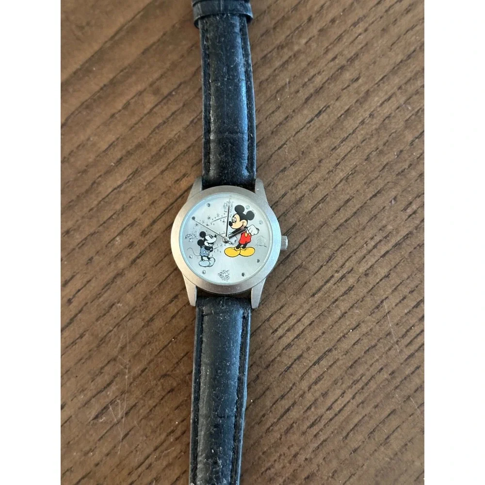 Disney Mickey Mouse Through The Years Watch Limited Untested